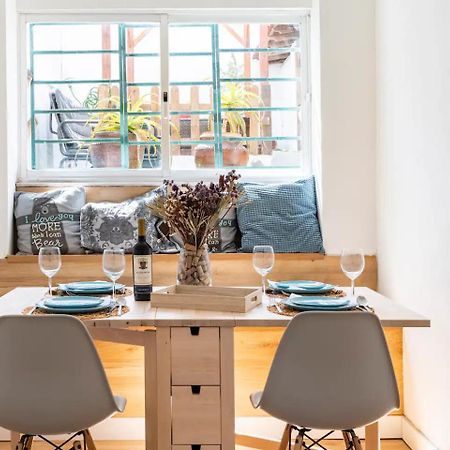 Villa Cozy Haven Retreat à Lisboa Extérieur photo