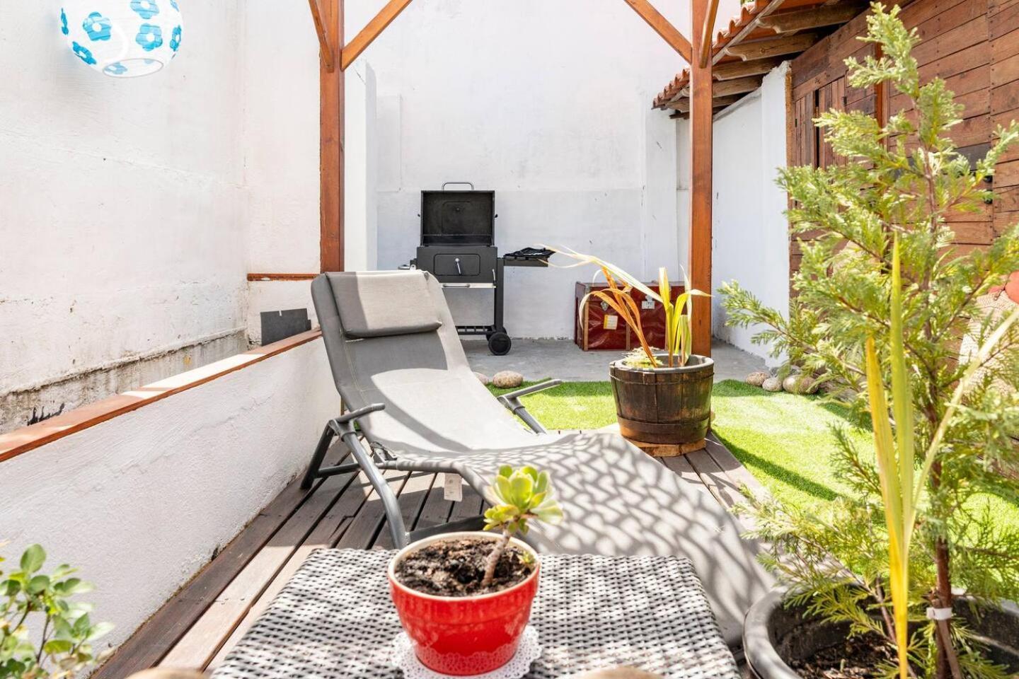 Villa Cozy Haven Retreat à Lisboa Extérieur photo